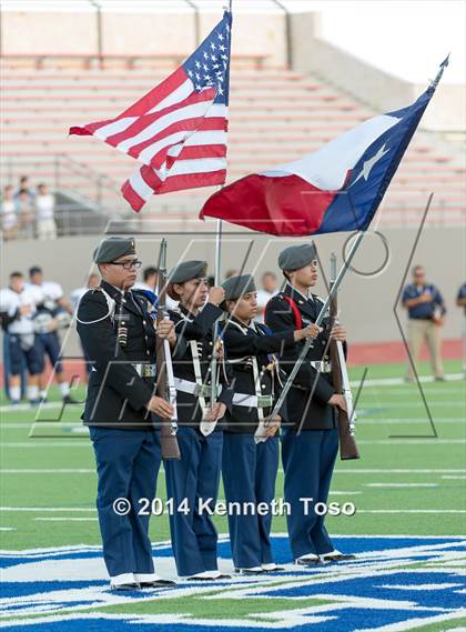 Thumbnail 3 in Central Catholic @ Lanier photogallery.