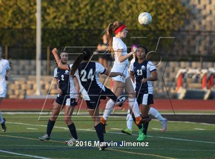 Thumbnail 2 in Northwood vs. Oaks Christian photogallery.