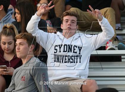 Thumbnail 2 in Northwood vs. Oaks Christian photogallery.