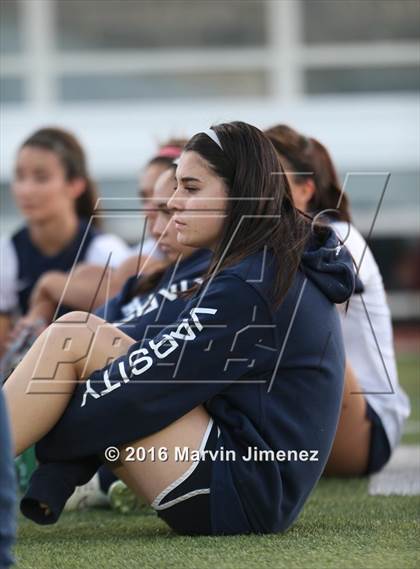 Thumbnail 3 in Northwood vs. Oaks Christian photogallery.