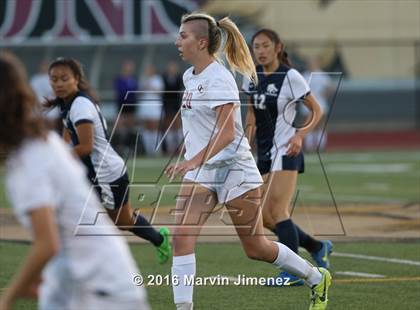 Thumbnail 3 in Northwood vs. Oaks Christian photogallery.