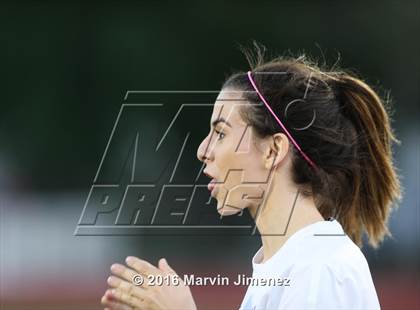 Thumbnail 3 in Northwood vs. Oaks Christian photogallery.