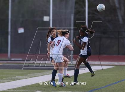 Thumbnail 2 in Northwood vs. Oaks Christian photogallery.