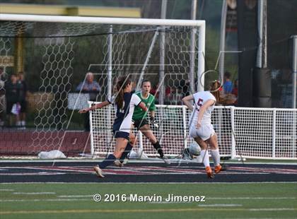 Thumbnail 1 in Northwood vs. Oaks Christian photogallery.