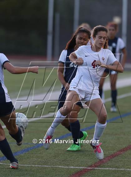 Thumbnail 2 in Northwood vs. Oaks Christian photogallery.