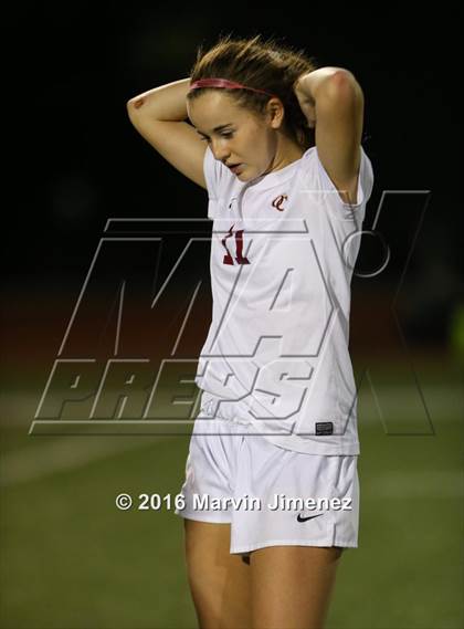 Thumbnail 1 in Northwood vs. Oaks Christian photogallery.