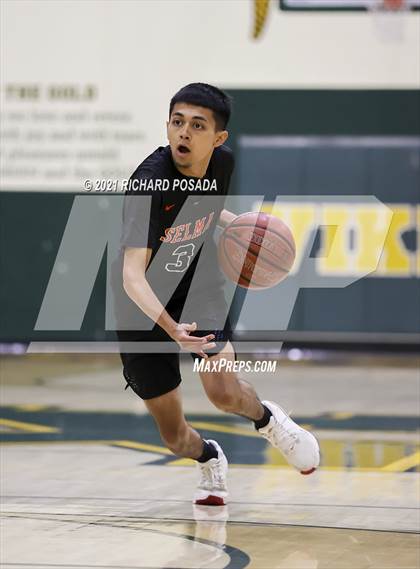 Thumbnail 1 in Selma @ Kingsburg photogallery.