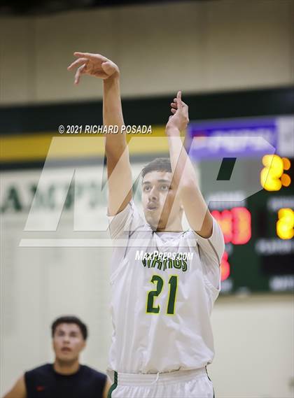 Thumbnail 1 in Selma @ Kingsburg photogallery.