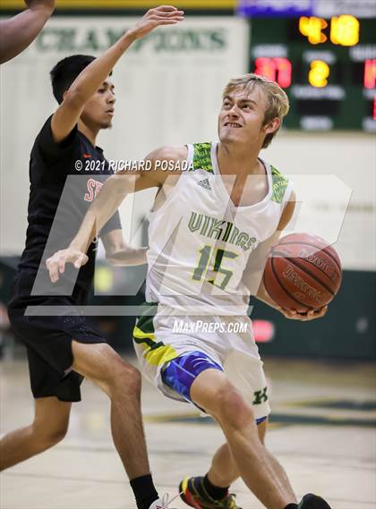 Thumbnail 1 in Selma @ Kingsburg photogallery.