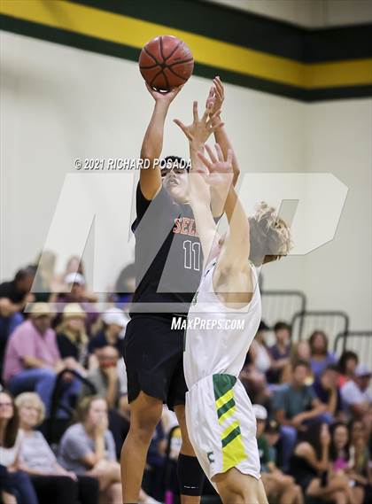 Thumbnail 2 in Selma @ Kingsburg photogallery.