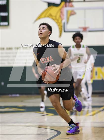 Thumbnail 1 in Selma @ Kingsburg photogallery.
