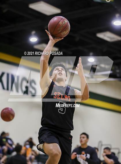 Thumbnail 2 in Selma @ Kingsburg photogallery.