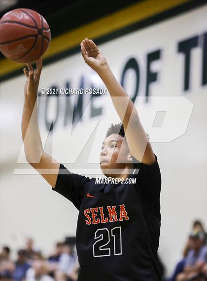 Thumbnail 2 in Selma @ Kingsburg photogallery.