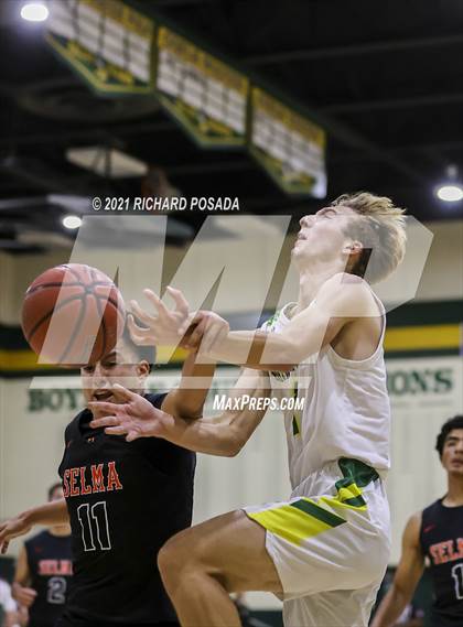 Thumbnail 2 in Selma @ Kingsburg photogallery.