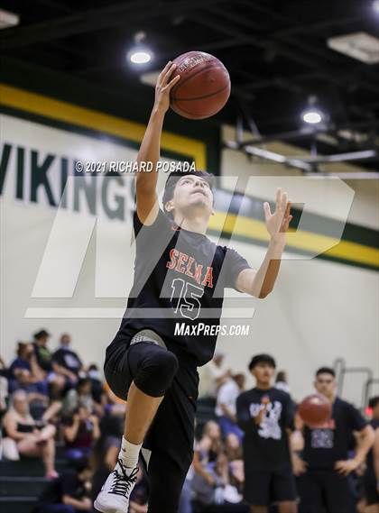 Thumbnail 1 in Selma @ Kingsburg photogallery.