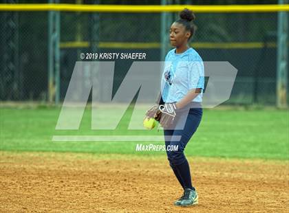 Thumbnail 2 in Millbrook @ Cardinal Gibbons photogallery.