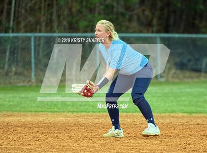 Thumbnail 2 in Millbrook @ Cardinal Gibbons photogallery.