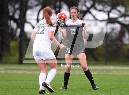 Thumbnail 2 in Sacred Heart Cathedral Preparatory vs. Archbishop Mitty photogallery.