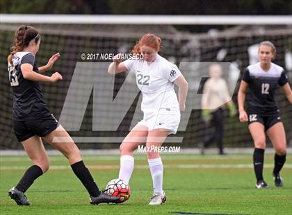 Thumbnail 3 in Sacred Heart Cathedral Preparatory vs. Archbishop Mitty photogallery.