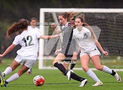 Thumbnail 3 in Sacred Heart Cathedral Preparatory vs. Archbishop Mitty photogallery.
