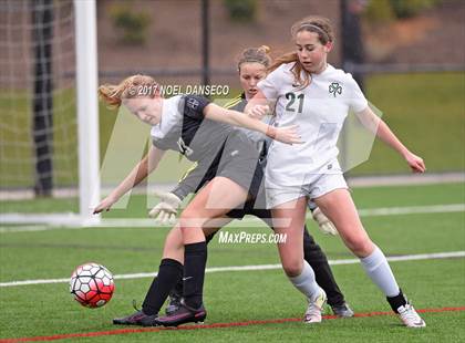 Thumbnail 1 in Sacred Heart Cathedral Preparatory vs. Archbishop Mitty photogallery.