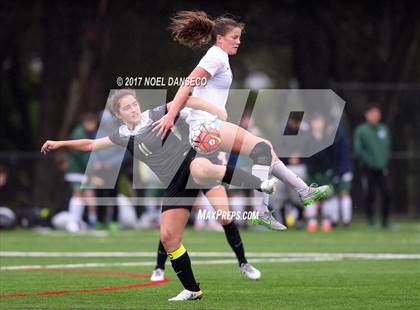 Thumbnail 3 in Sacred Heart Cathedral Preparatory vs. Archbishop Mitty photogallery.