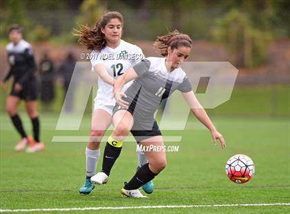 Thumbnail 2 in Sacred Heart Cathedral Preparatory vs. Archbishop Mitty photogallery.