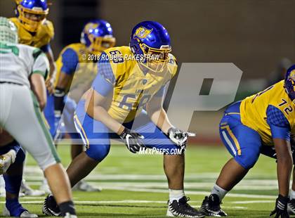 Thumbnail 1 in Lake Worth vs. La Vega (UIL 4A Division 1 Bi-District Playoff) photogallery.