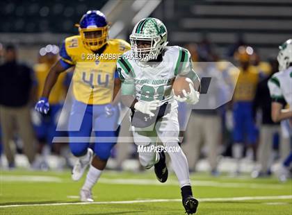 Thumbnail 3 in Lake Worth vs. La Vega (UIL 4A Division 1 Bi-District Playoff) photogallery.