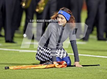 Thumbnail 1 in Lake Worth vs. La Vega (UIL 4A Division 1 Bi-District Playoff) photogallery.