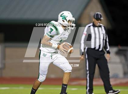 Thumbnail 2 in Lake Worth vs. La Vega (UIL 4A Division 1 Bi-District Playoff) photogallery.