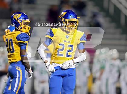 Thumbnail 1 in Lake Worth vs. La Vega (UIL 4A Division 1 Bi-District Playoff) photogallery.