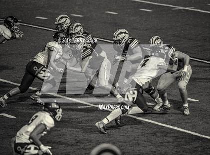 Thumbnail 1 in Newport Harbor vs. Edison photogallery.