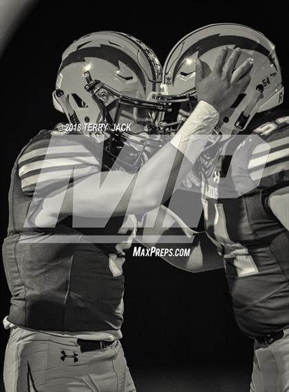 Thumbnail 3 in Newport Harbor vs. Edison photogallery.