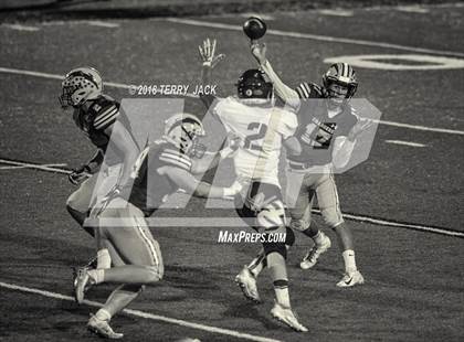 Thumbnail 2 in Newport Harbor vs. Edison photogallery.