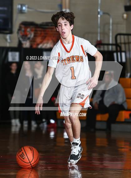 Thumbnail 1 in Mount Vernon @ Mamaroneck photogallery.
