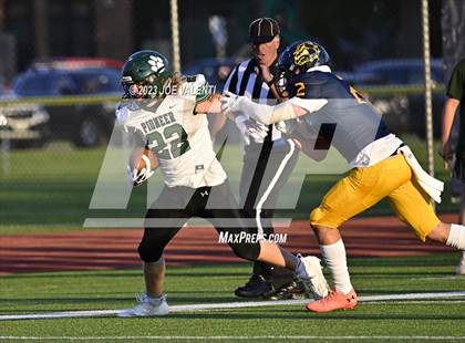Thumbnail 2 in Pioneer @ Kenmore East photogallery.