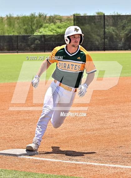 Thumbnail 3 in Rockport-Fulton vs Davenport (UIL 4A Region 4 Area Playoff) photogallery.