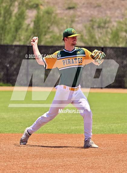 Thumbnail 2 in Rockport-Fulton vs Davenport (UIL 4A Region 4 Area Playoff) photogallery.