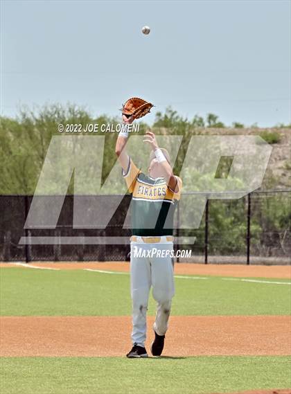 Thumbnail 1 in Rockport-Fulton vs Davenport (UIL 4A Region 4 Area Playoff) photogallery.