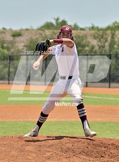 Thumbnail 3 in Rockport-Fulton vs Davenport (UIL 4A Region 4 Area Playoff) photogallery.