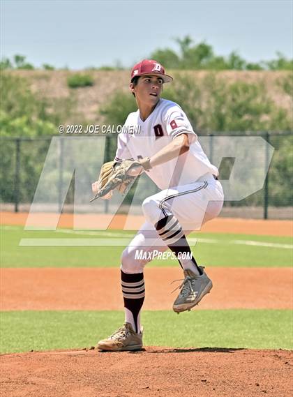 Thumbnail 3 in Rockport-Fulton vs Davenport (UIL 4A Region 4 Area Playoff) photogallery.