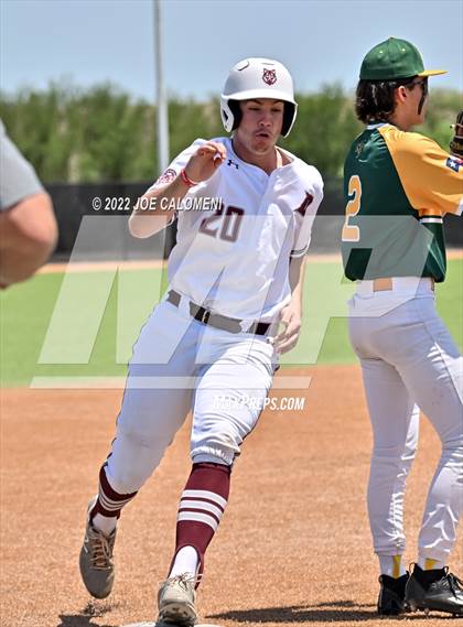 Thumbnail 2 in Rockport-Fulton vs Davenport (UIL 4A Region 4 Area Playoff) photogallery.