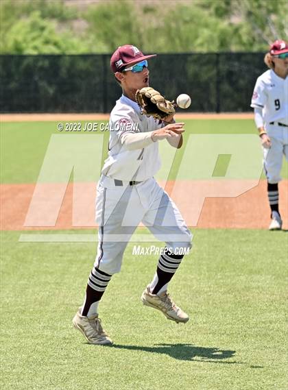 Thumbnail 2 in Rockport-Fulton vs Davenport (UIL 4A Region 4 Area Playoff) photogallery.