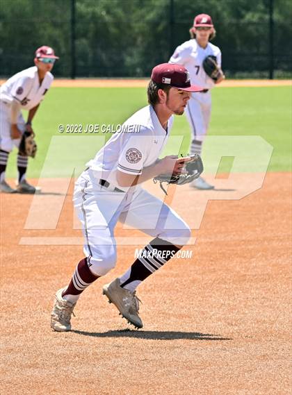 Thumbnail 2 in Rockport-Fulton vs Davenport (UIL 4A Region 4 Area Playoff) photogallery.