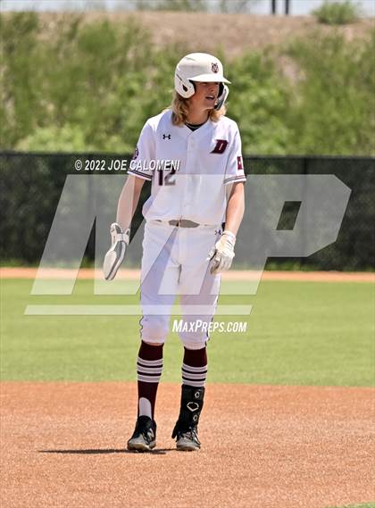Thumbnail 3 in Rockport-Fulton vs Davenport (UIL 4A Region 4 Area Playoff) photogallery.