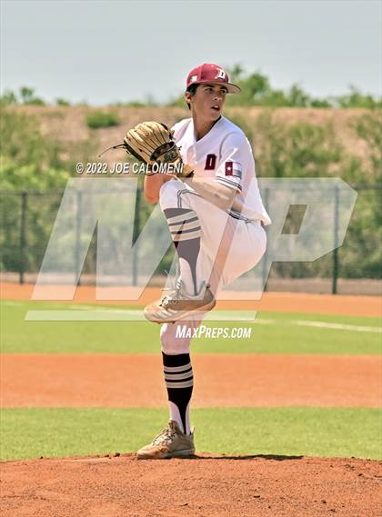 Thumbnail 2 in Rockport-Fulton vs Davenport (UIL 4A Region 4 Area Playoff) photogallery.