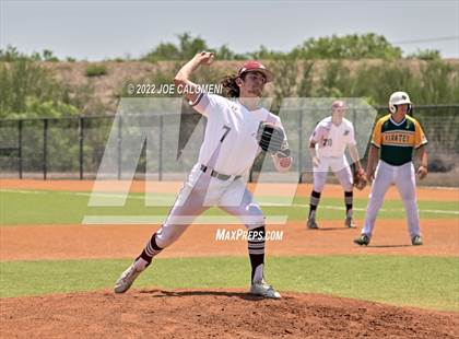 Thumbnail 3 in Rockport-Fulton vs Davenport (UIL 4A Region 4 Area Playoff) photogallery.