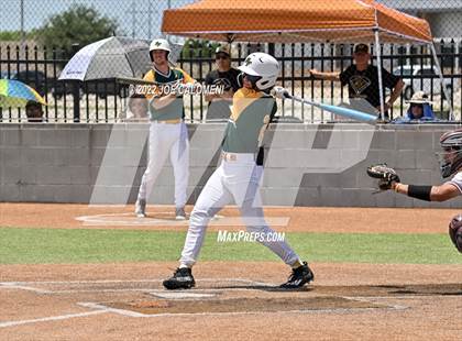 Thumbnail 3 in Rockport-Fulton vs Davenport (UIL 4A Region 4 Area Playoff) photogallery.