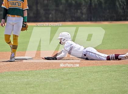 Thumbnail 3 in Rockport-Fulton vs Davenport (UIL 4A Region 4 Area Playoff) photogallery.